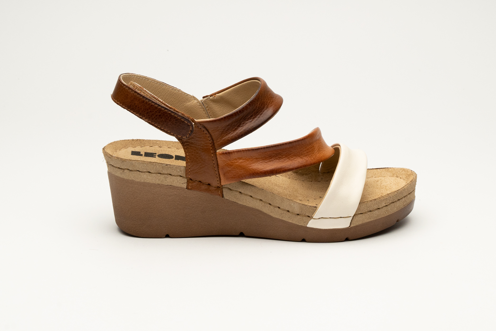 1020 Sofia1 Brown
