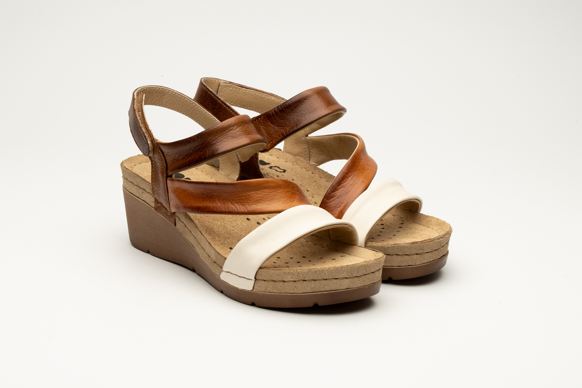 1020 Sofia1 Brown3